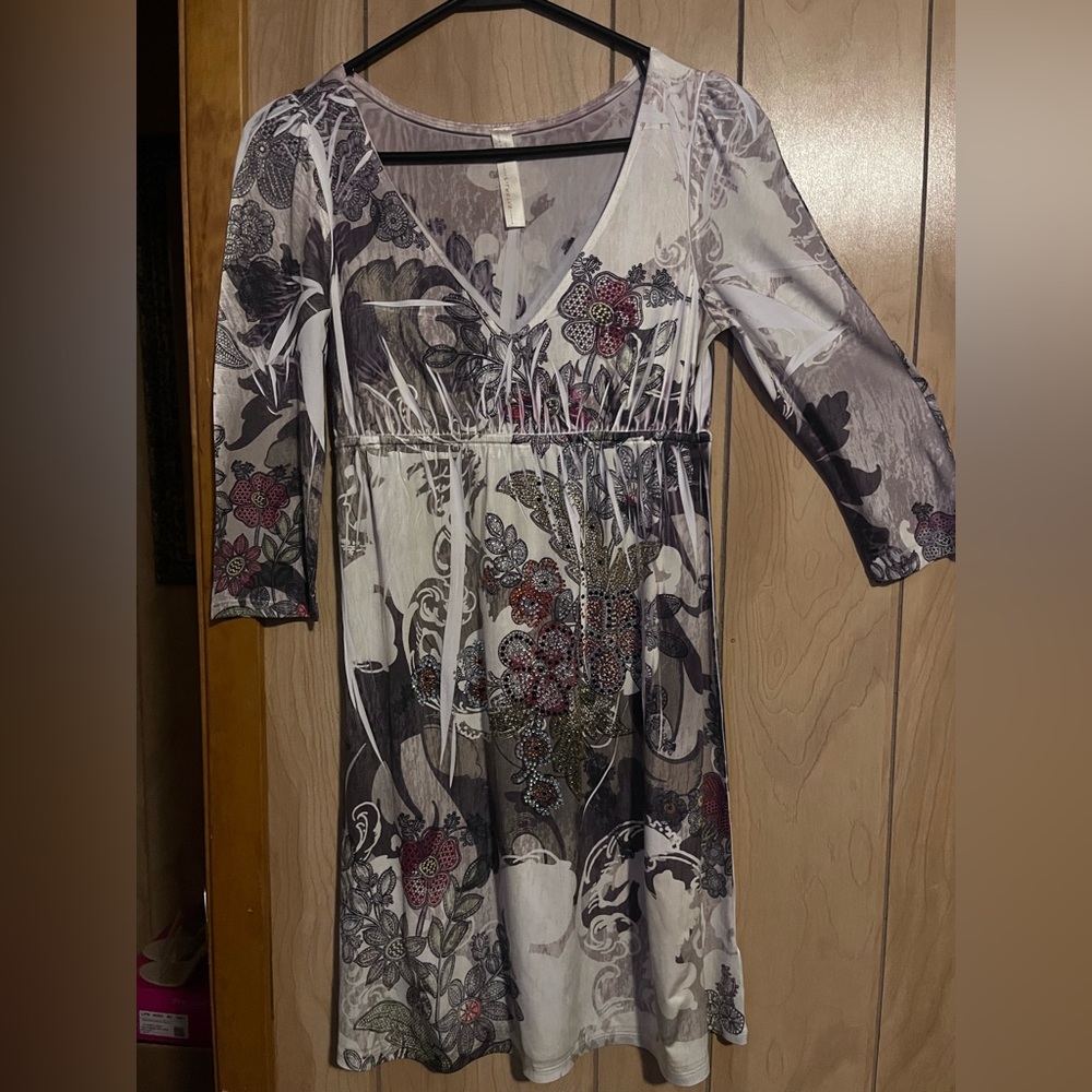 Women’s dress